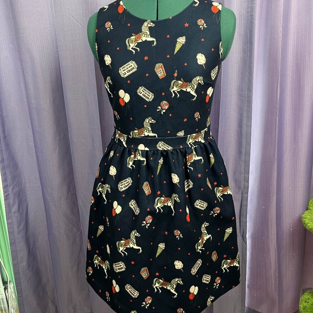 Bread N Butter Lounge Pink Carousel Print Sleeveless Dress - Size 0
